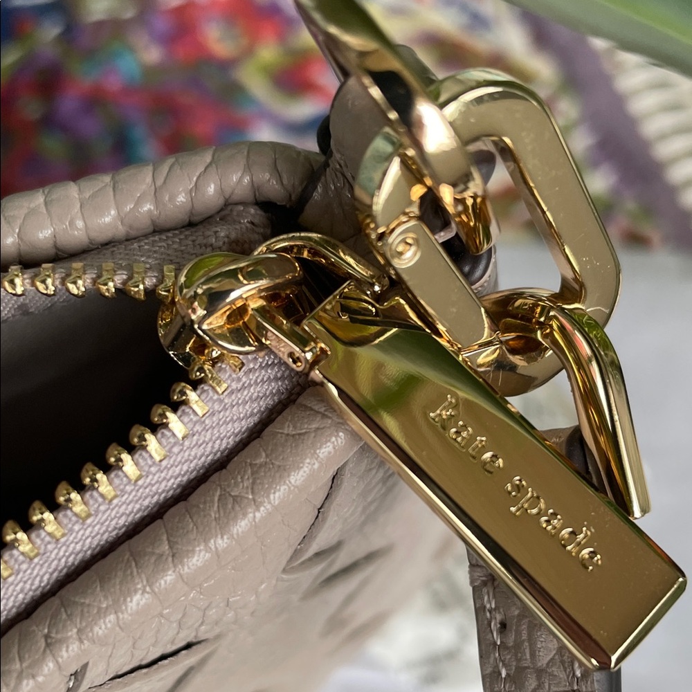 Kate Spade Taupe Woven Shoulder Bag - Picture 14 of 16
